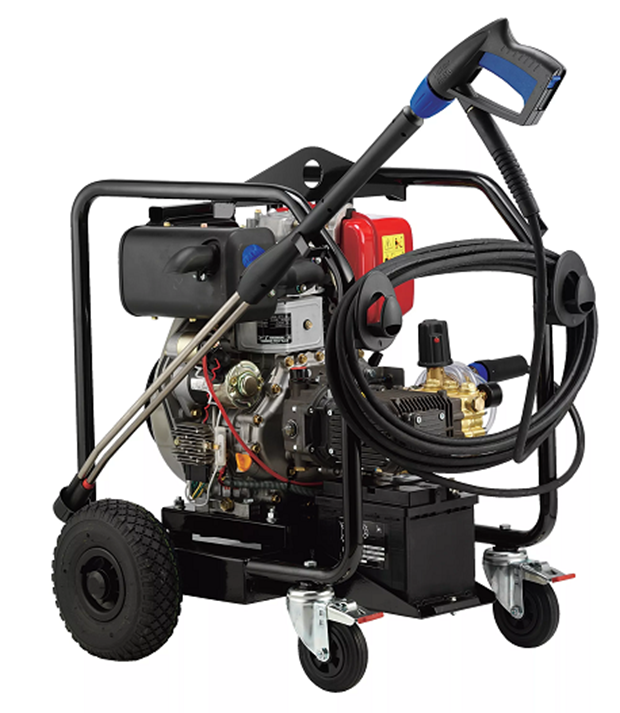 MC 5M diesel/petrol-driven coldwater pressure washer