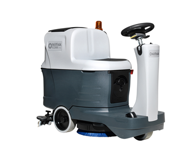 Stand-on/ride-on scrubber dryers